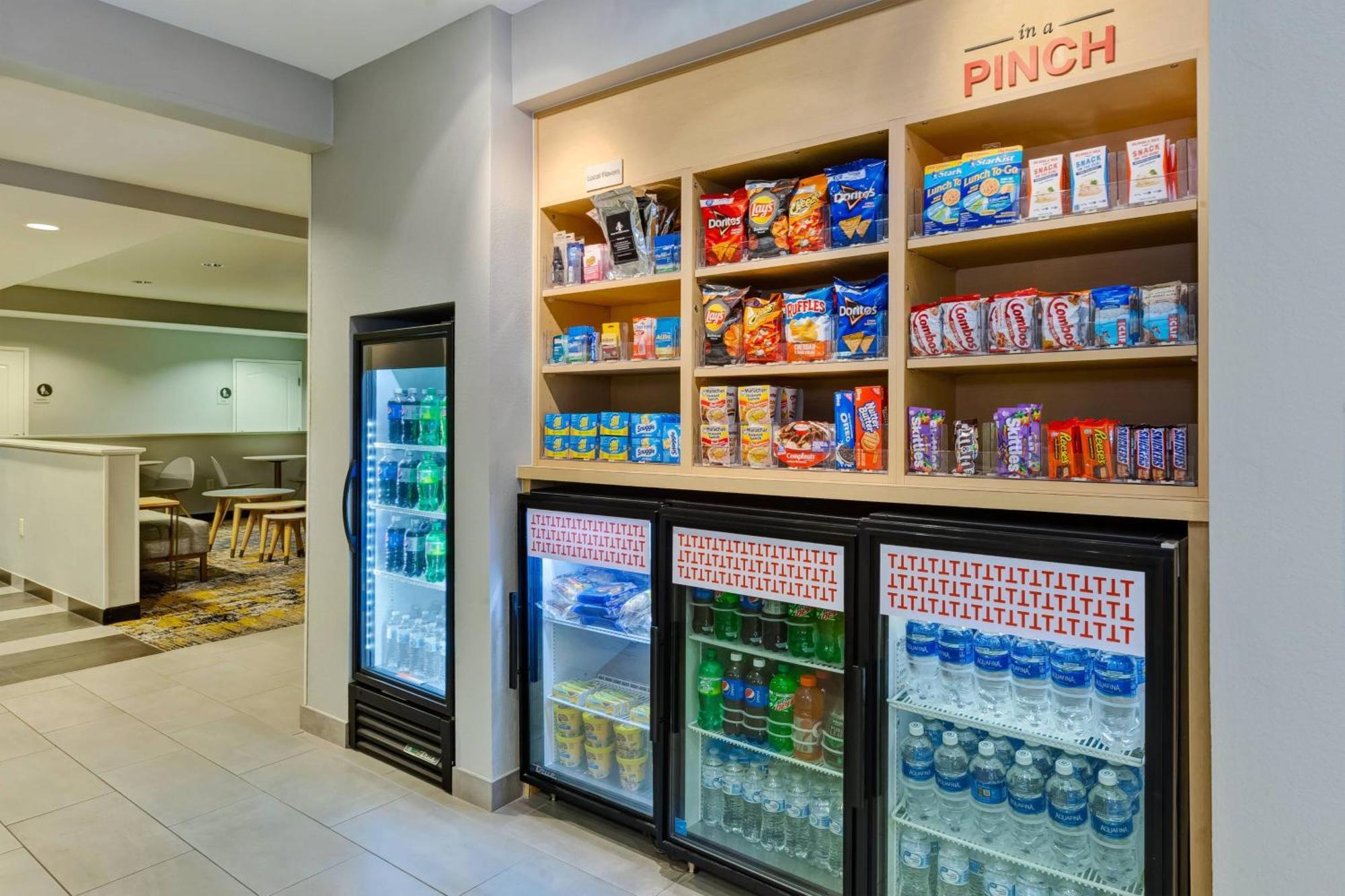 Towneplace Suites By Marriott Nashville Airport Esterno foto