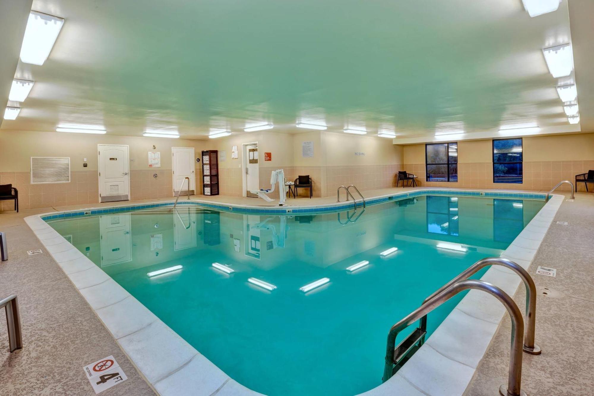 Towneplace Suites By Marriott Nashville Airport Esterno foto