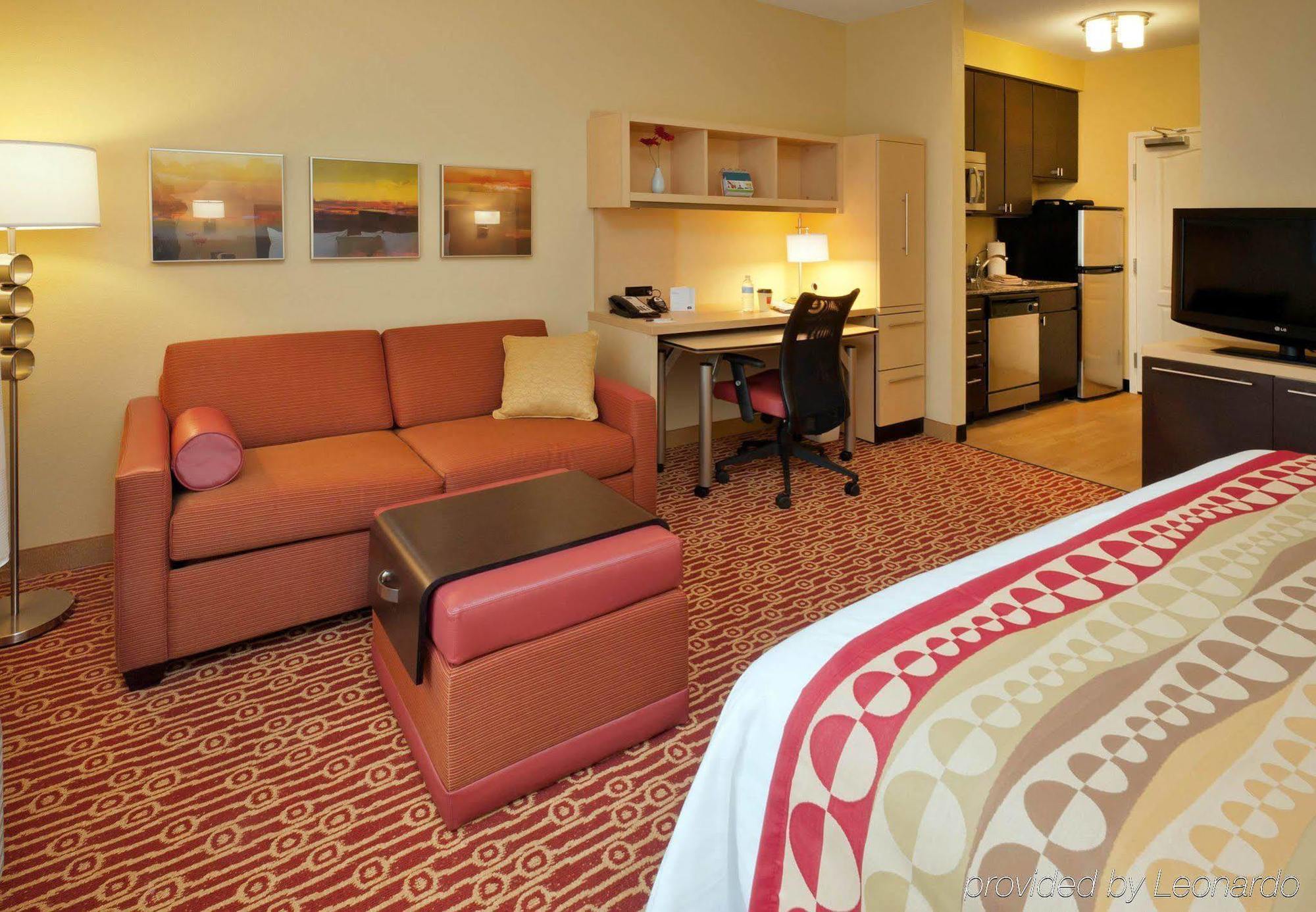 Towneplace Suites By Marriott Nashville Airport Esterno foto
