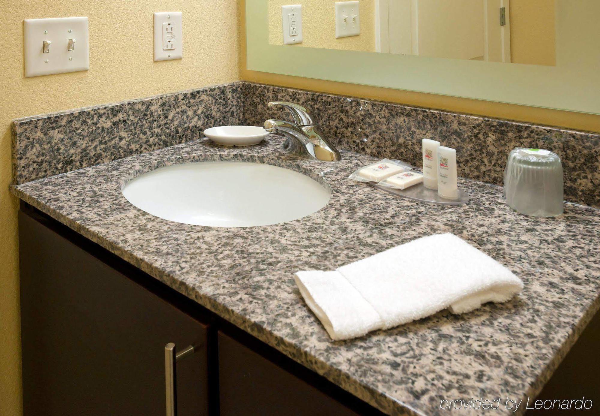 Towneplace Suites By Marriott Nashville Airport Esterno foto