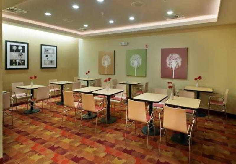 Towneplace Suites By Marriott Nashville Airport Esterno foto